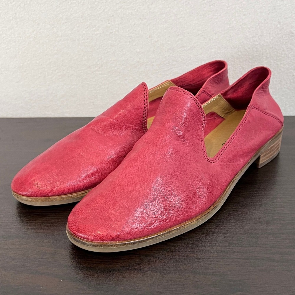 Lucky‎ Brand Cahill Red Leather Loafers Slip On Flats Womens 8M LK-CAHILL